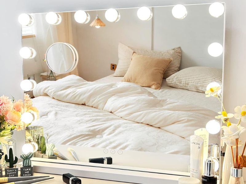 Hollywood Mirrors - Fashiongirl