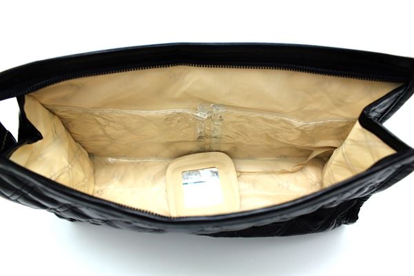 AVERY NYC Toiletry bag, black - | Fashiongirl
