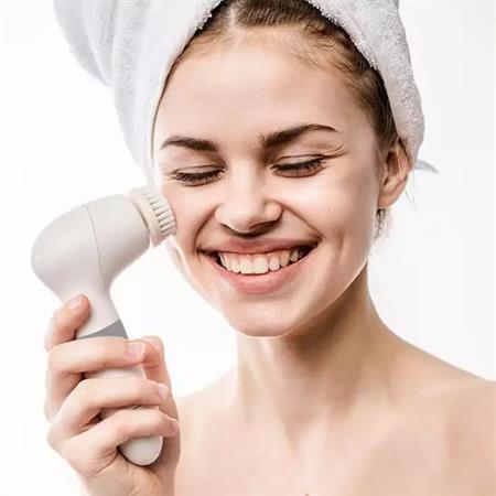 UNIQ 4-in-1 Electric Facial Brush / Cleansing Brush for Face and Body